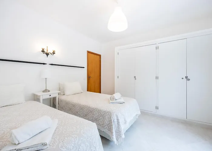 Coolhouses Algarve Lagos, 4 Bed Single-story House, Pool And Amazing Panoramic Views, Casa Fernanda Villa Lagos