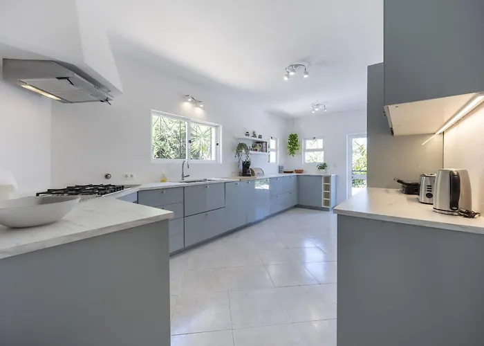 Coolhouses Algarve Lagos, 4 Bed Single-story House, Pool And Amazing Panoramic Views, Casa Fernanda Villa Lagos