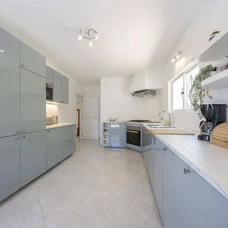 Coolhouses Algarve Lagos, 4 Bed Single-story House, Pool And Amazing Panoramic Views, Casa Fernanda Villa Lagos