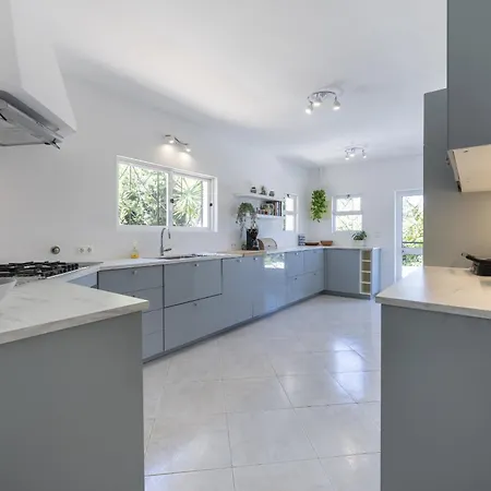 Coolhouses Algarve Lagos, 4 Bed Single-story House, Pool And Amazing Panoramic Views, Casa Fernanda Willa Lagos